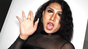 ”BBW ladyboy gets big ass screwed raw after he shaved her butthole”