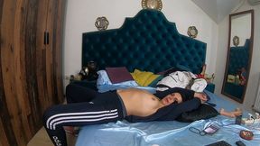 milfycalla- masturbating and dancing while wearing sorts wear