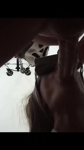 MILF Gives a Quick Blowjob with a Cum Explosion in Her Mouth
