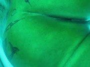 Tanning bed Jiggle