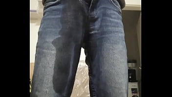 Peeing in Jeans