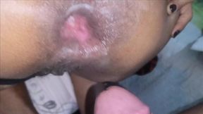 Hot MILF reveals off her tight, wet anus