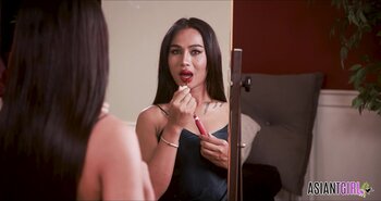 Sara's Sizzling Solo: A Cute Thai Tgirl's Teasing Pleasure