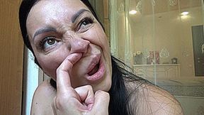 finger in nose m