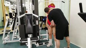 DATEZONE - Gorgeous redhead milf with a big ass fucks in the gym