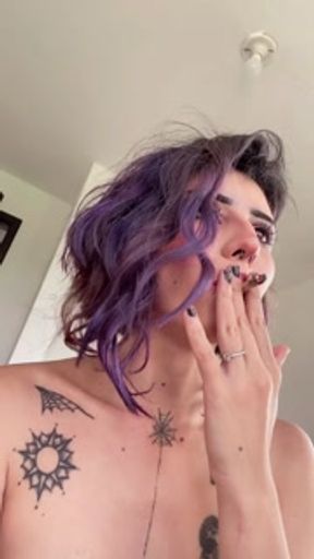 Short 1: My Boobs Jumping