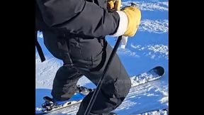 Teaser de ma vid&eacute_o de 50 min de nos coquineries &agrave_ la montagne avec ma copine ...