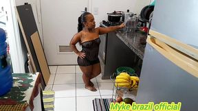 diarista vai trabalhar e transa gostoso com o patrao ela adora sexo anal