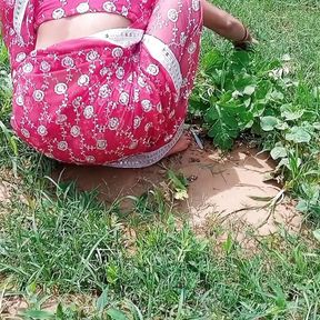 Indian desi newly Fucking my sexy wife in jungle and pussy Fucking