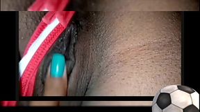 Amador africano filmado por viajante branco enquanto chupa seu pau