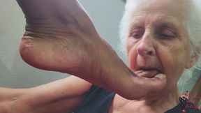 Foot Worship, part 3, by Decirre and Slave Dora, (cam by Manu) FULL HD