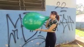 Claire B2P a Green SR16" Balloon