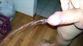 pee