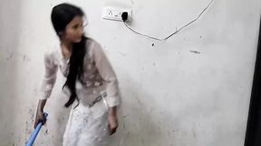 Teacher ko fee nhi diya to usne meri jabar dasti chut mari