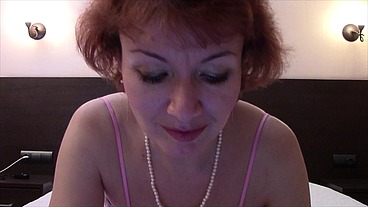 Julie A Mature 45 Yr Old Ginger Non-Nude SFW Webcam