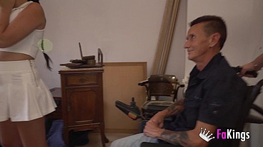 Haix falls for it: Sex with an OLD DUDE is so much better than she expected!