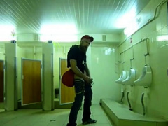 Str8 guy stroke in public toilet