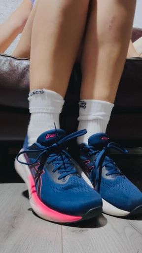 Smelly my Post Run Feet 👣