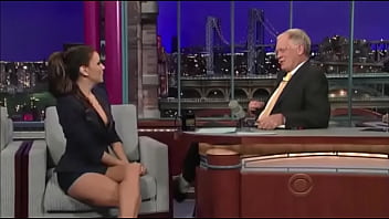 Eva Longoria boobs oops on live tv