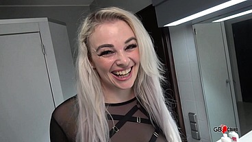 Outdoor creampie gangbang orgy cum swap swallow