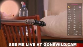 Hot Babe Takes Huge Dildo Machine on Her Juicy Ass