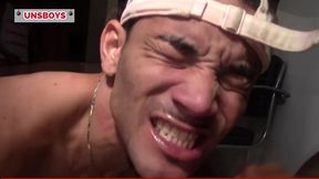 magrinho safadinho sentando gostoso na pica do macho dotado l subscreva no canal