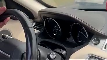 &aacute_rabe chegando do aeroporto, chegando em casa come sua empregada no quarto da bagun&ccedil_a