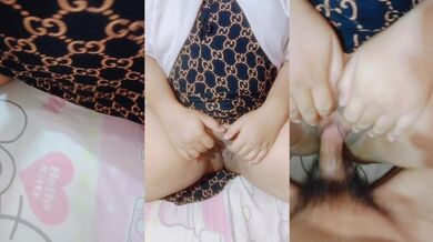 Sange Hijab Wife Gushing Pink Memek Begs for Cum Share