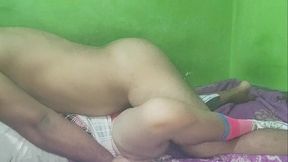 profesor tiene sexo con su alumna favorita por primera vez / parte 2 / chiquicandy / leandrozimmer