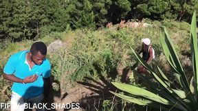 asi inicia la nueva aventura con nuestra amiga de clases, con la cual fuimos a explorar un bosque y termiamos cogiendo a mitad de el bosque