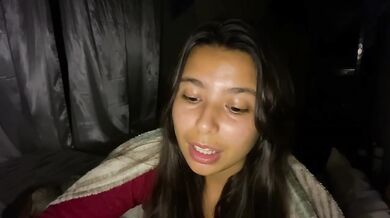 Morena gostosa big ass anal chokes on gozada na garganta cum
