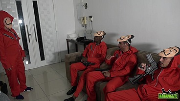 La Casa Do Sexo 4° Temporada a ninfomaníaca é substituída e entra outra safada no lugar - Sumaya Ganesha - Big Bambu - Higor Negrao - Bettohfitness