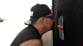 Saturday Gloryhole Suck Off