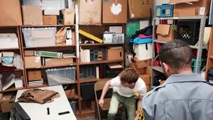 Young Perps: Jewelry Heist Mastermind Detained and Searched