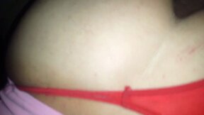 O Nervoso Estreante: Meu Bombeiro no Primeiro Mini Vídeo Porno