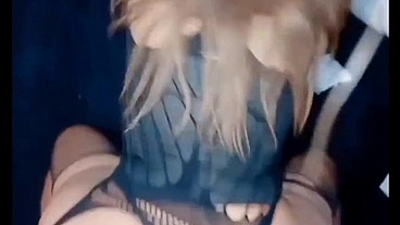 MI NOVIA SIEMPRE QUE REGRESO DE TRABAJAR ME ABRE SU CULO CALIENTE