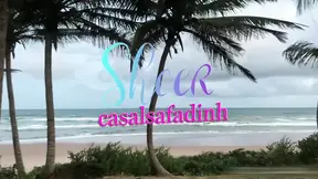 Hot babe enjoys some sandy fucking with a dwarf