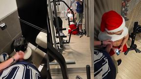 fudendo o papai noel no banheiro do shopping - parte ii