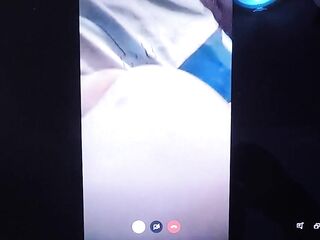 Actriz porno milf española se folla a un fan por webcam (VOL II)