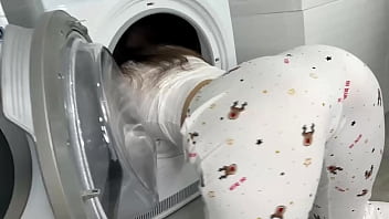 My Sexy Step Sister Stuck in the washing machine and I can&#039_t resist Fucking Her Amazing Big Ass