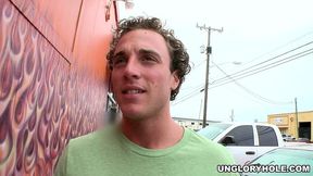 ungloryhole gives awesome bj s!