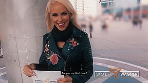 Spicy Sophie Logan And Gino Gemellis Blowjob Dirt