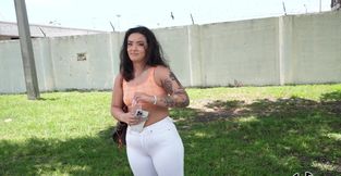 Balls deep fucking in the car with chubby Latina stranger Ahh Dee
