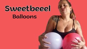 Bouncing my huge ass on balloons