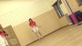 Shy badminton player gets pounded until she squirts on the court
