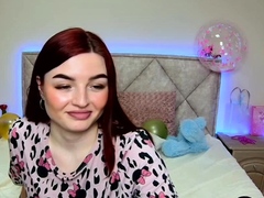 Cute redhead babe NicolPot chats on webcam live solo show