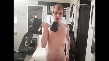 Transgirl domme exercises with dumbbells