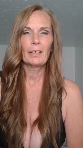 JOI Sexy Natural MILF