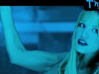 Ashley Scott Hot Scene in Walking Tall