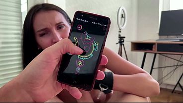 Eva Handcuffed &amp_ Remotely Vibed Until Facial